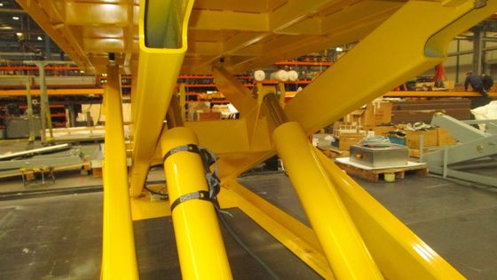 Qualität Stehende elektrische hydraulische Ein-Schere-Lifttischplattform Ladeleft für Lager Fabrik