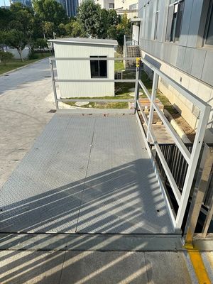 Customization Loading Dock Table Hydraulic Scissor Lift Table with Handrail and Chain