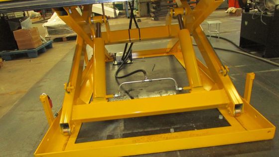 Lifttafel met een enkele schaar met universele bal en 500 kg draagvermogen